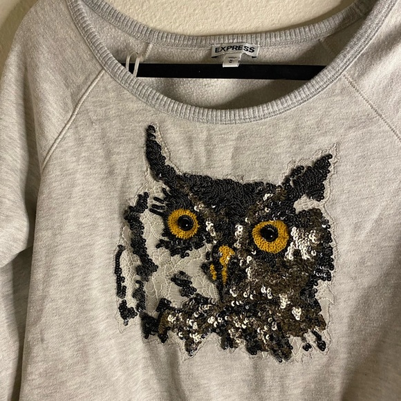 Vintage Express Light Gray Sweater with Sequin Owl sz M - Picture 2 of 3